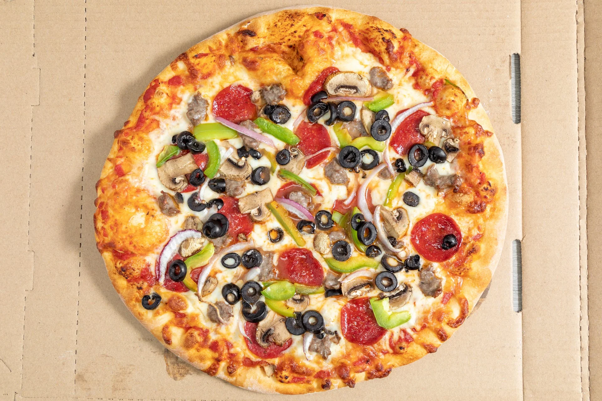 Pizza with unlimited toppings